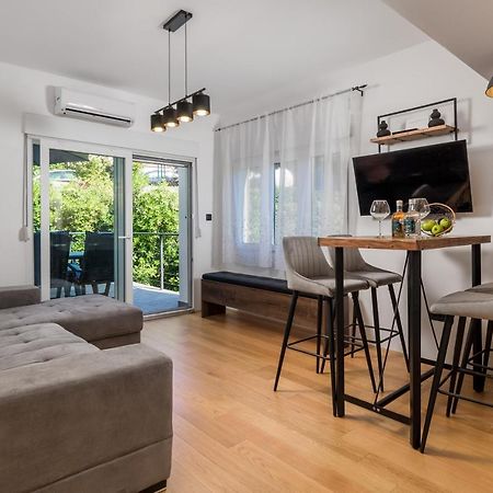 Zid Apartman Opatija Exterior foto