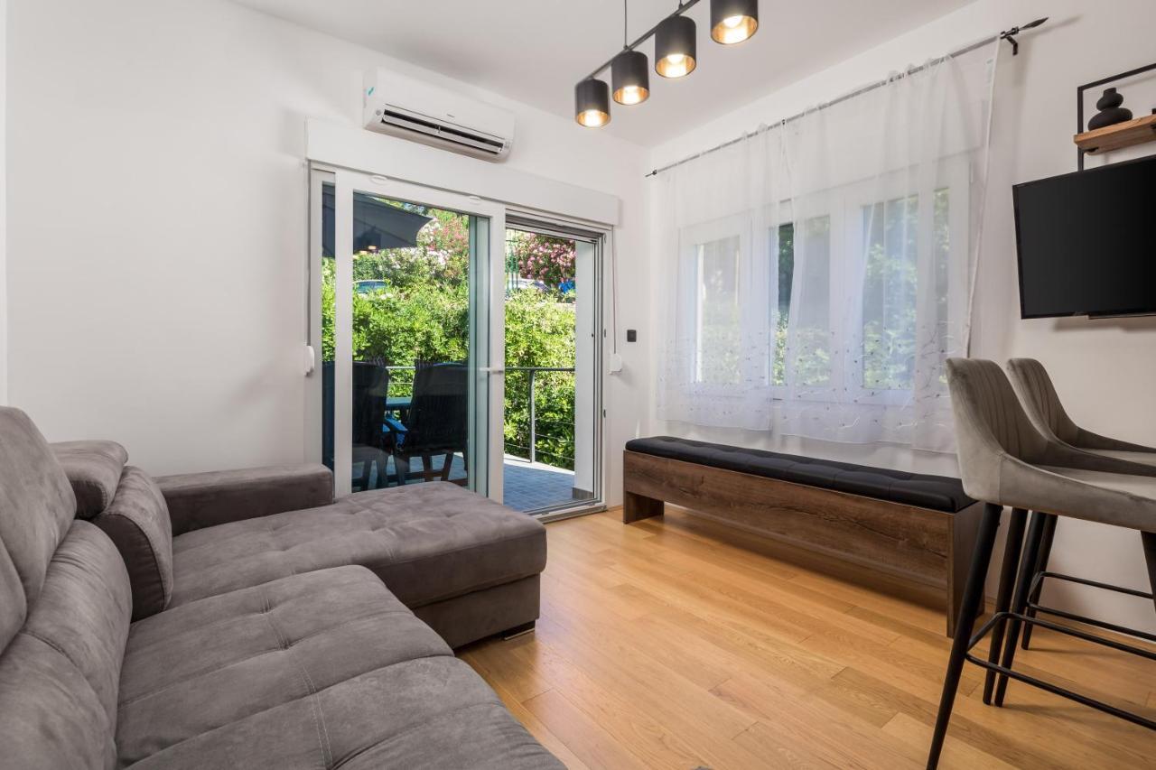 Zid Apartman Opatija Exterior foto